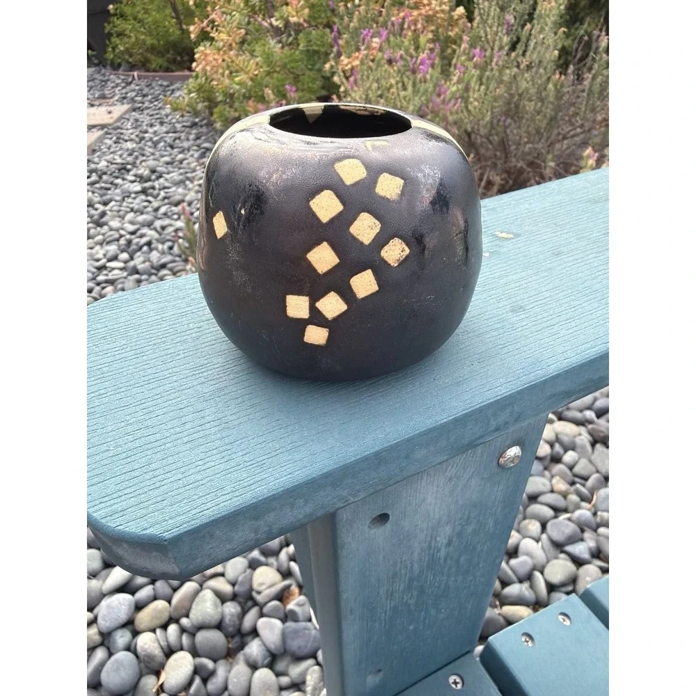 Debralee Studio Handmade Geometric Ceramic heavy Pot Vase 3